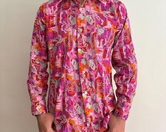 Vintage 1970s Pink Orange Renaissance Shirt Top Button Down Short Sleeve 70s 60s Groovy Hippie Psychedelic Bright Mens Colorful Pop Art