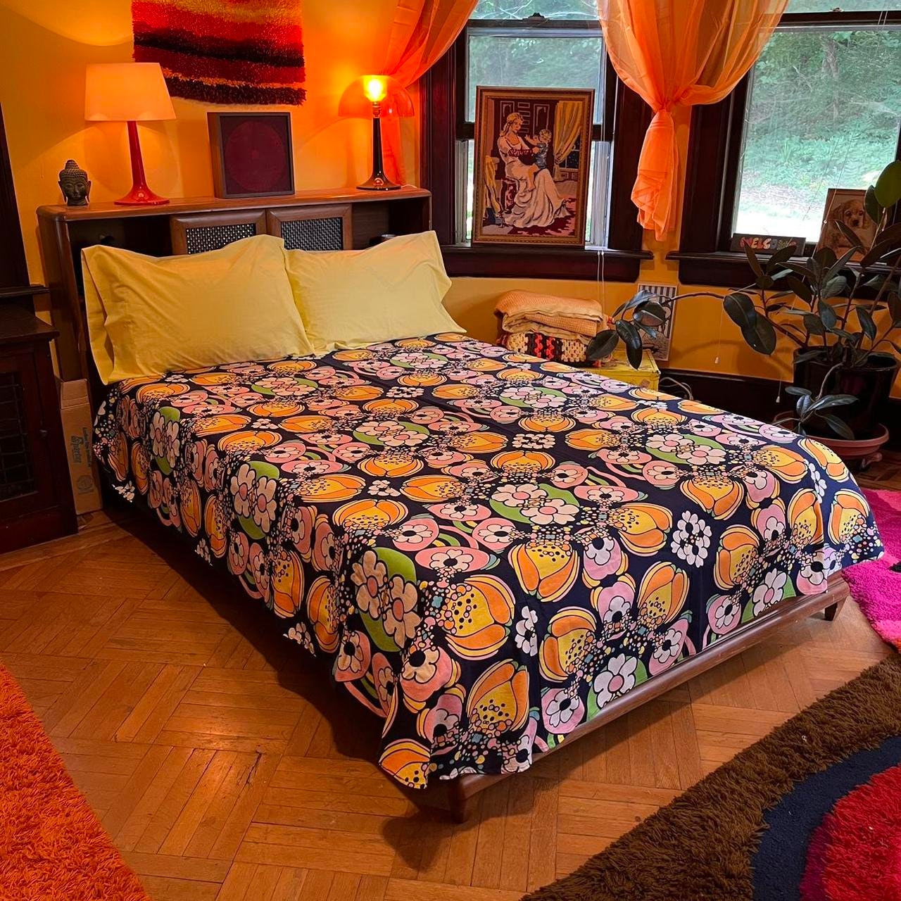 Vintage 1970s Peter Max Blue Floral Abstract Bedspread Vintage 1970s Peter Max Blue Floral Abstract Bedspread