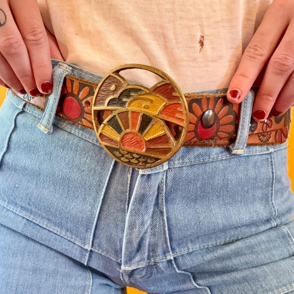 Vintage Peace Sun Brass Orange Belt Buckle 70s // Ecology Designs Groovy Hippie Israel Sunrise Sunset Yellow Rays Fun Novelty