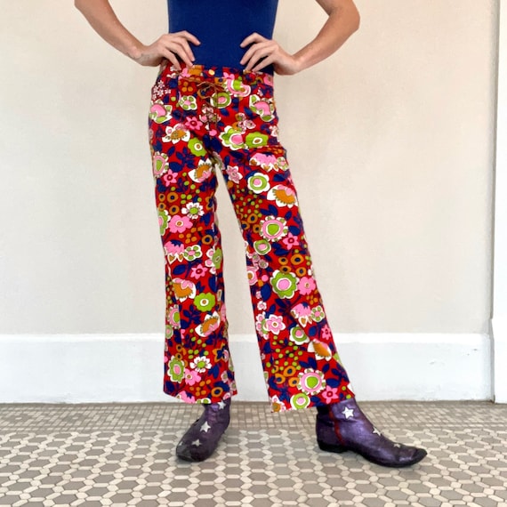 Vintage 1970s Psychedelic Flower Power Flare Pant… - image 3