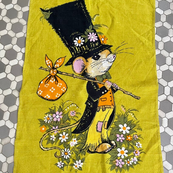 Vintage 1970s Hobo Mouse Tea Towel Wall Art Tapestry Linen Green