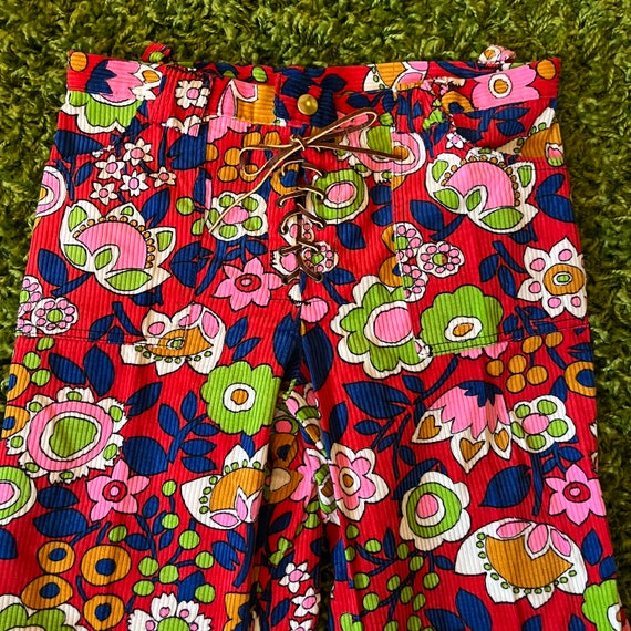 Vintage 1970s Psychedelic Flower Power Flare Pant… - image 2