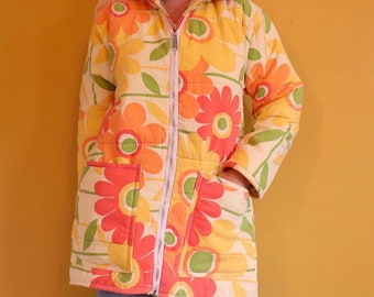 Upcycled Vintage 1970s Sleeping Bag Jacket // Floral Flower Power Red Orange Yellow Groovy Hippie Puffy Puffer Coat 70s 60s 1960s