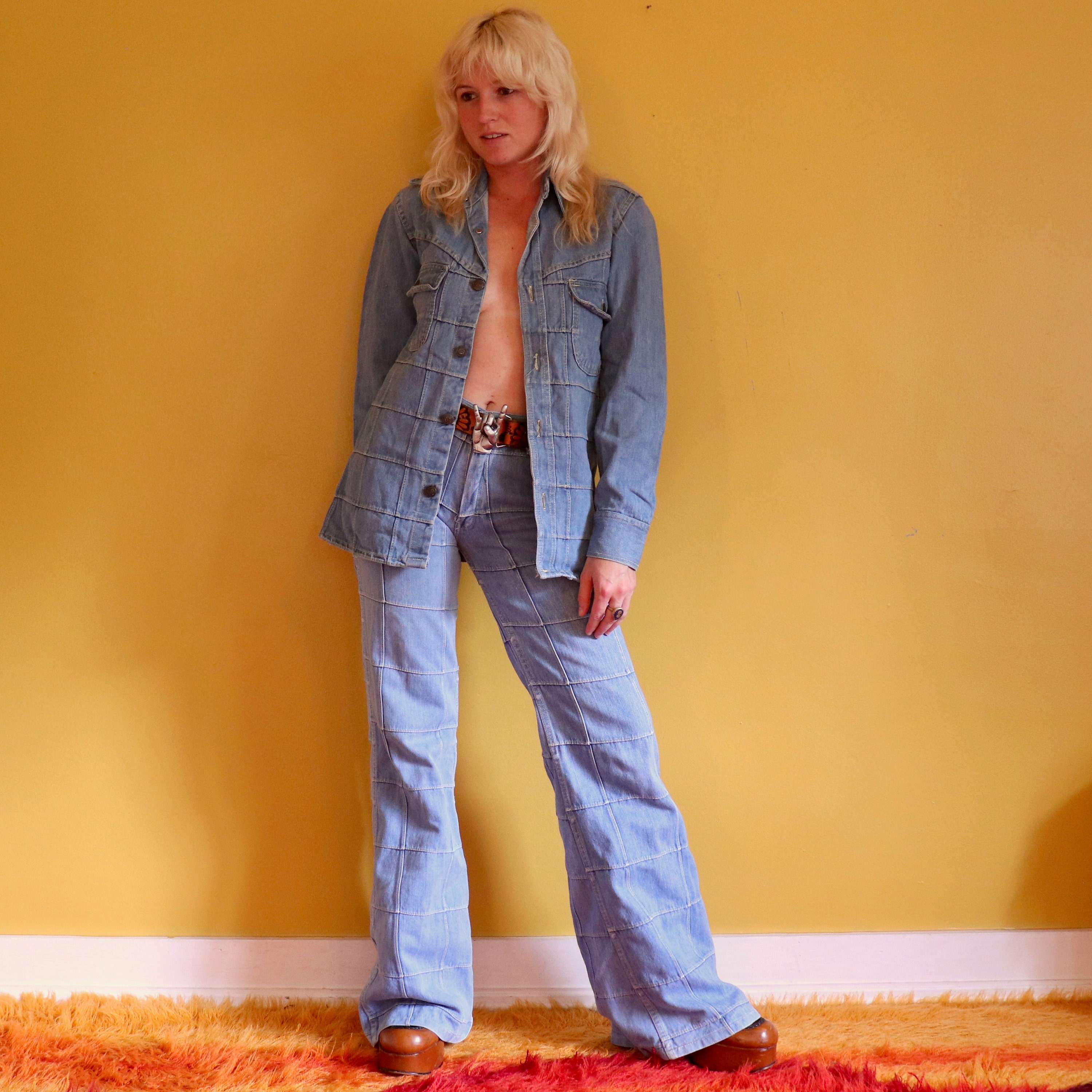 Window pane bell bottom jeans 2025