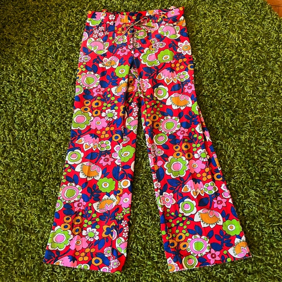Vintage 1970s Psychedelic Flower Power Flare Pant… - image 1