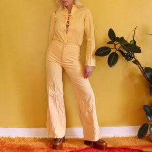 Vintage 1970s Pale Yellow Two Piece Set Lace up Tunic Bellbottoms Flare Pants Linen Canvas Sailor // Small // Hippie Groovy Retro