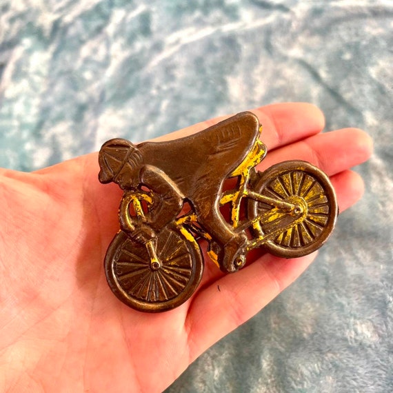 Vintage 1970s Bicycle Novelty Belt Buckle // Retr… - image 2