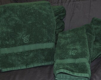 Embroidered Monogram Towel Set (4 each hand, bath, washcloth)