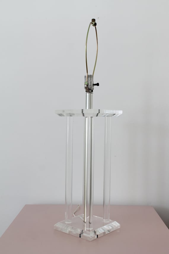Vintage Lucite Table Lamp - Etsy