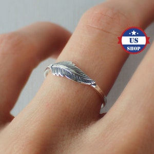 Dainty Feather Ring In 925 Sterling Silver - Boho Ring In Silver For Woman