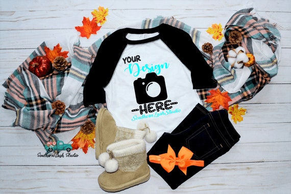 Download Free Kids Raglan Tee Mockup Kids Baseball Tee Mockup (PSD ...