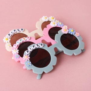 Personalised children&#39;s sunglasses uv400 | personalised girls flower sunglasses | flower girl | personalised kids sunglasses | party favours