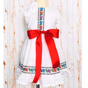 Romanian traditional costume/Romanian blouse/Romanian dance costume/Moldavian ie/Romanian traditional dress/Romanian traditional baby shower