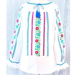 Blusa tradicional rumana / Camisa rumana / Traje moldavo / Vestido tradicional rumano / Rumania ia / Baby shower folclórico rumano