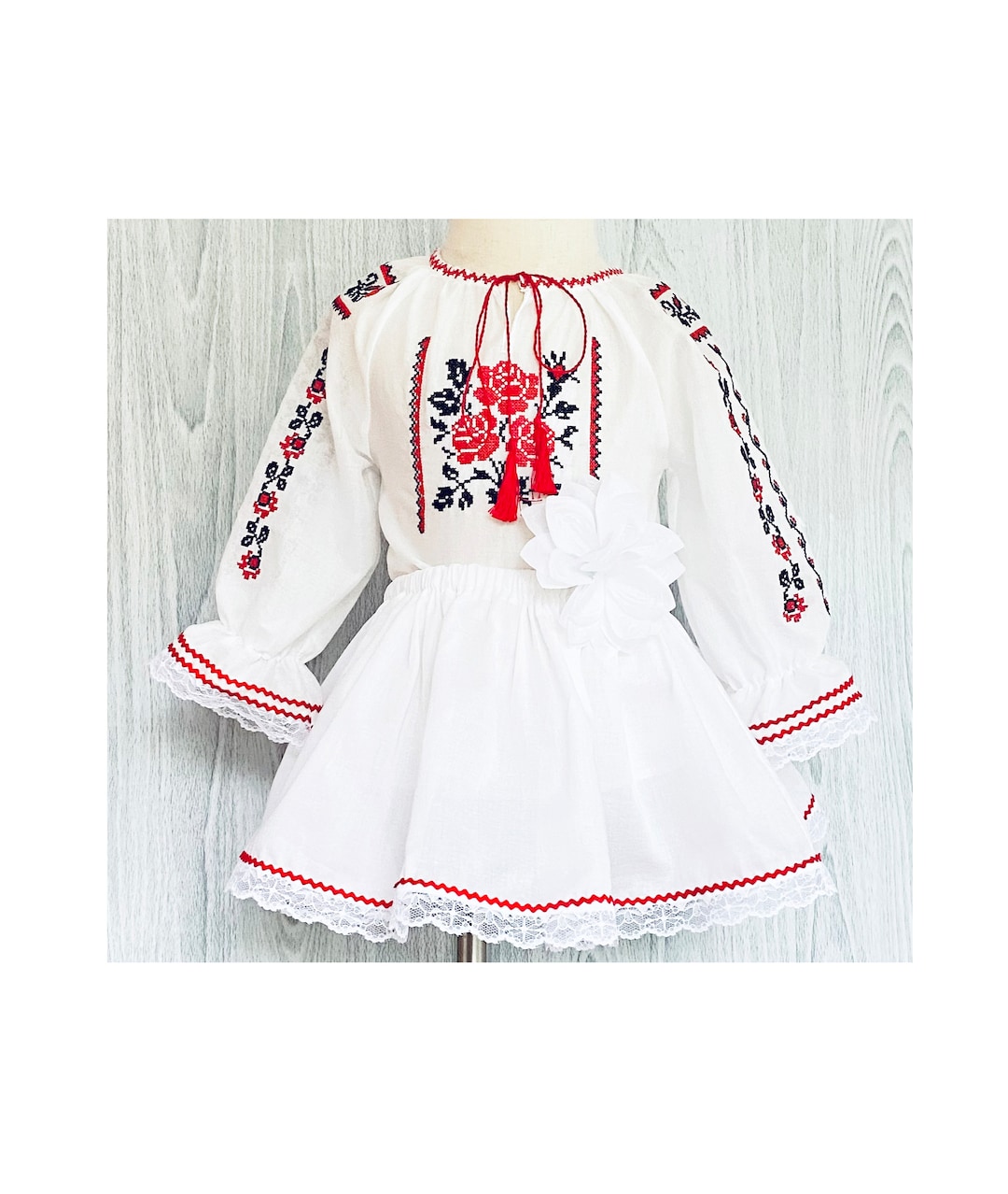 Romanian Traditional Costume/romanian Folk Suit/romanian Folk Dress ...