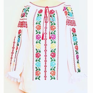 Blusa tradicional rumana / Camisa rumana / Traje moldavo / Vestido tradicional rumano / Rumania ia / Baby shower folclórico rumano