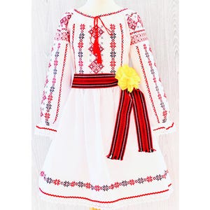Romanian traditional costume/Romanian blouse/Romanian dance costume/Moldavian ie/Romanian traditional dress/Romanian traditional baby shower
