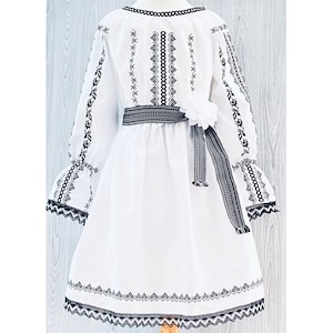 Rumänische Tracht/Rumänische Bluse/Rumänische Tanztracht/Moldawische ie/Rumänische Tracht/Rumänische traditionelle Babyparty