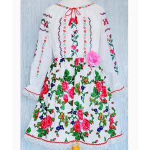 Romanian traditional costume/Romanian blouse/Romanian dance costume/Moldavian ie/Romanian traditional dress/Romanian traditional baby shower