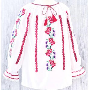Blusa tradicional rumana / Camisa rumana / Traje moldavo / Vestido tradicional rumano / Rumania ia / Baby shower folclórico rumano