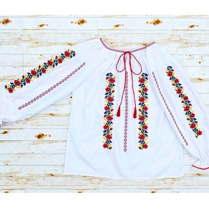Blusa tradicional rumana / Camisa rumana / Traje moldavo / Vestido tradicional rumano / Rumania ia / Baby shower folclórico rumano
