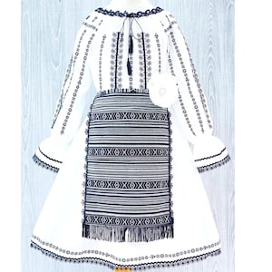 Romanian traditional costume/Romanian blouse/Romanian dance costume/Moldavian ie/Romanian traditional dress/Romanian traditional baby shower