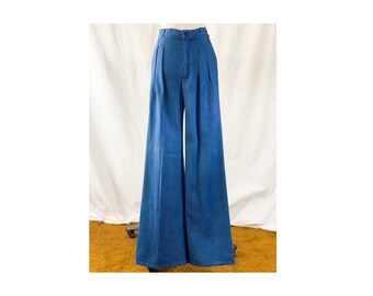 pleated bell bottom trousers