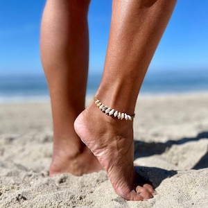 Sea Shell Macrame Anklets, Spiral Sea Shells Anklets, Handmade Macrame Anklets, Surfer Beach Anklets, Adjustable Boho Unisex Anklets, Gifts