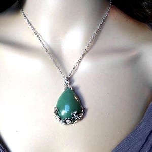 Green Aventurine Pendant Necklace, Water Drop Shape, Stainless Steel Chain (Water Resistance) image 7