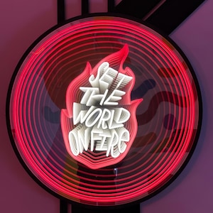 Custom 3D LED Infinity Mirror Sign - Personalized Business Name Wall Art for Bars, Salons, Offices | Neon-Style sign with Vibrant Colors