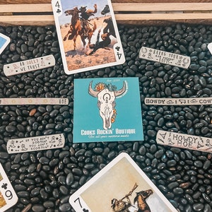 Bagues estampées western