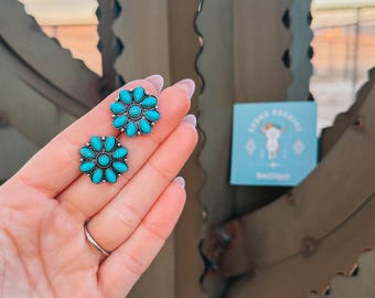 Floral Dreams Turquoise Studs