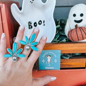 Turquoise Half Flower Ring