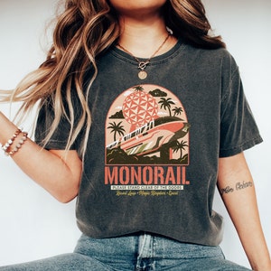 Disney Monorail Ride Shirt, Disney Traveler, Monorail Fun Shirt, Disney Theme Parks, My Favorite Ride is Monorail