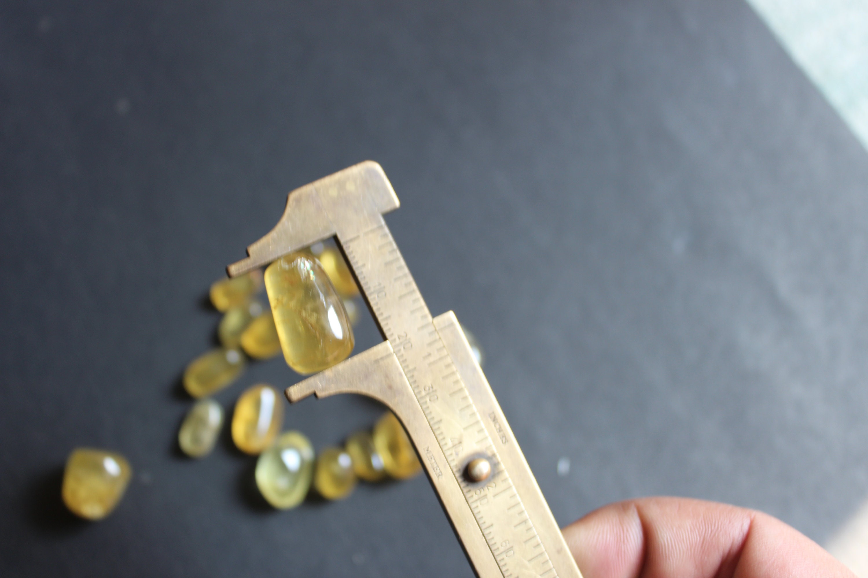 AAA Natural/african Yellow Beryl/yellow Beryl/rocks - Etsy Hong Kong