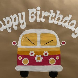 Striscione dipinto "Happy Birthday Groovy"