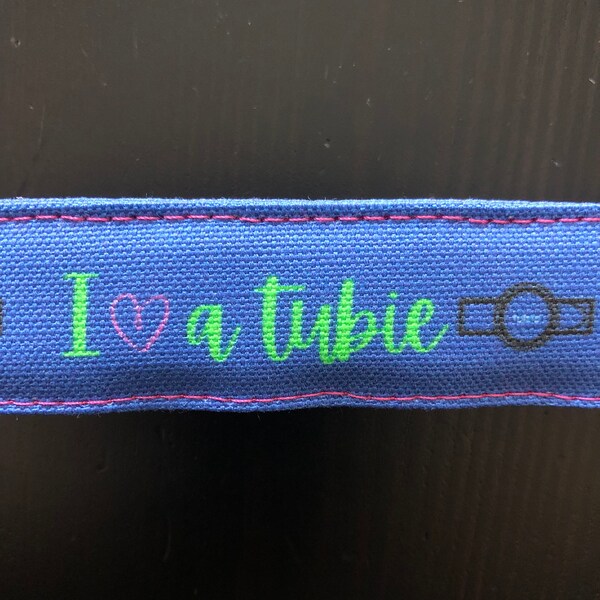 I heart a tubie keychain: I love a tubie, feeding tube, tubie baby g tube, tubie mama, feeding tube awareness, tubie pride, cute as a button