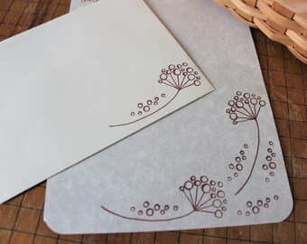 Personalized Stationery Set, Floral Design Stationery, Letter Writing Paper, Custom Stationery Sheets with Coordinating Envelopes