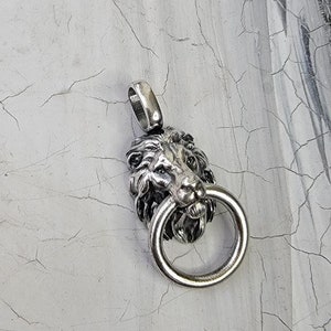 ライオンヘッドミドルサイズペンダントネックレススターリングシルバーハンドメイド美的ジュエリー