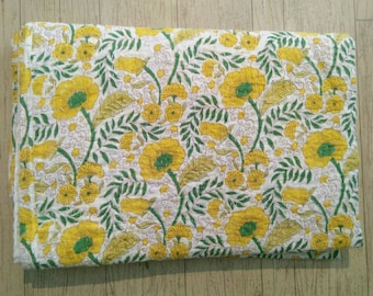 trapunta Kantha fatta a mano indiana floreale gialla, copriletto kantha, copriletto coperta, taglia-multi