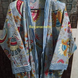 Indian Floral Kimono, Cotton Bathrobe, Dressing Gown, Indian Wood Block Prints, Cotton Kimono Robe, Feathers Print, Free Size Long Robe