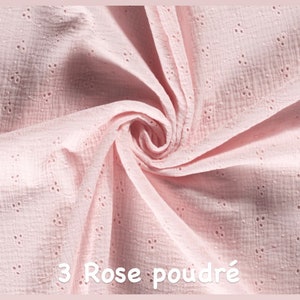 Couverture en double gaze broderie anglaise image 4