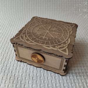 Laser Cut Wooden Viking Vegvisir Runic Compass Gift Box