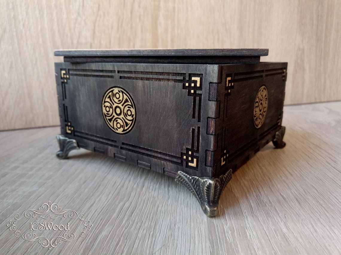 Wooden Japanese Samurai Warrior Mask Laser Engraving Gift Box Etsy