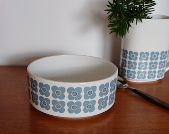 Arabia Veera very rare big bowl 1L serving bowl, vintage ceramic tableware designed by Esteri Tomula Arabia Finland MCM