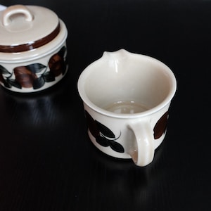 Arabia Ruija vintage sugar bowl and creamer hand painted vintage stoneware tableware, Raija Uosikkinen design image 6