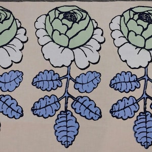 Tela de algodón con rosas Marimekko Maalaisruusu, 140 x 42 cm, hilera de 6 rosas, para decoración del hogar, tapicería, tapizado y costura.