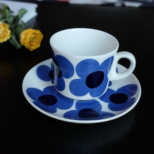 Arabia Finland Aurinko coffee cup and saucer, made in Finland vintage ceramic designed by Esteri Tomula