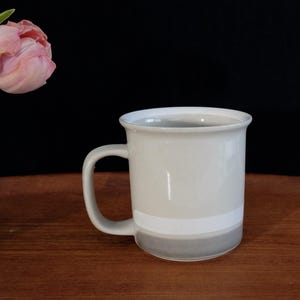 Arabia vintage Salla coffee mug, cocoa mug 300 ML designed by Raija Uosikkinen MCM vintage mug image 2