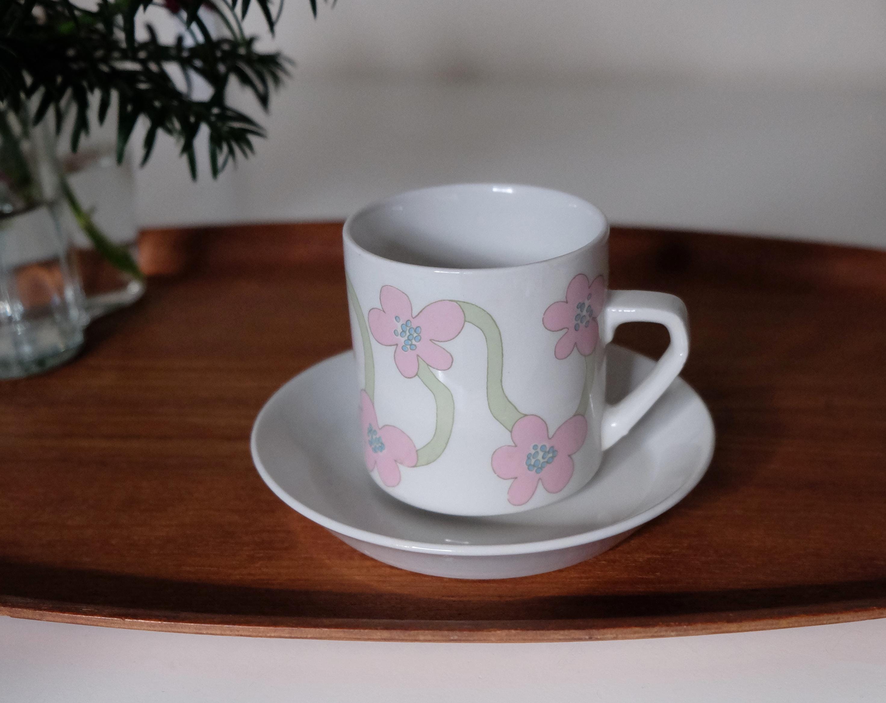Arabia Finland. Arabia Villiruusu Wild Rose Vintage Coffee Cup